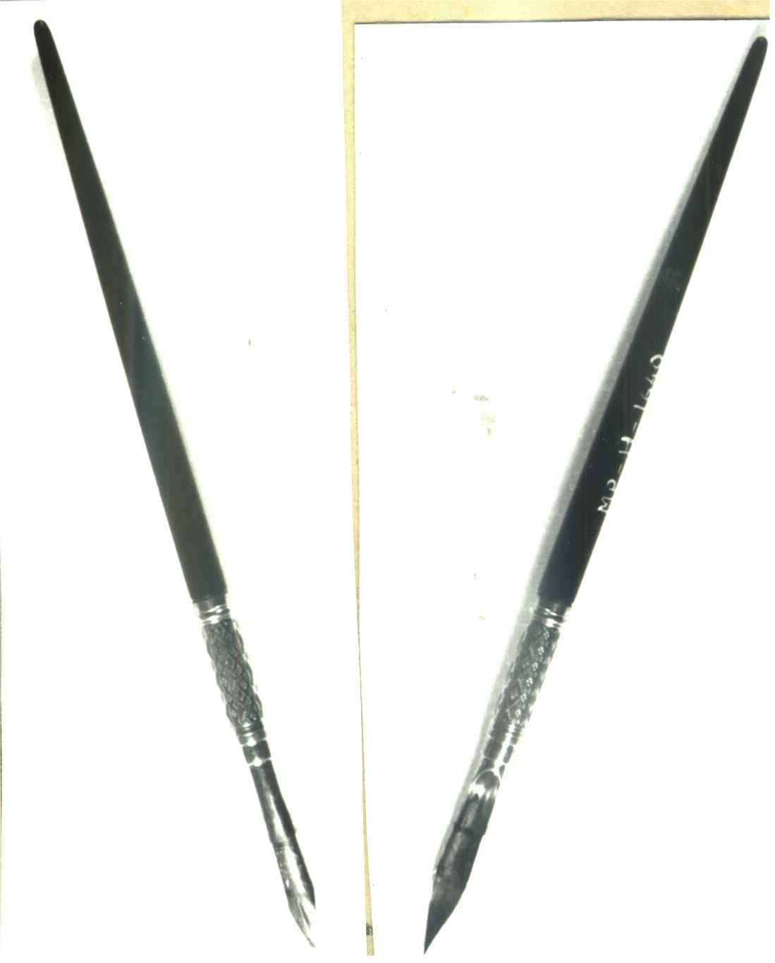 A nib with a decorative handle, used for writing or calligraphy.